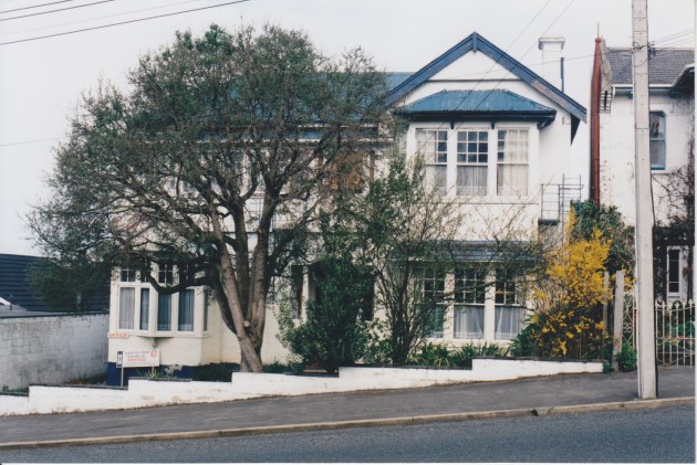 Barnett House, Stafford Street, 1910. Photograph courtesy of Ralph Allan
