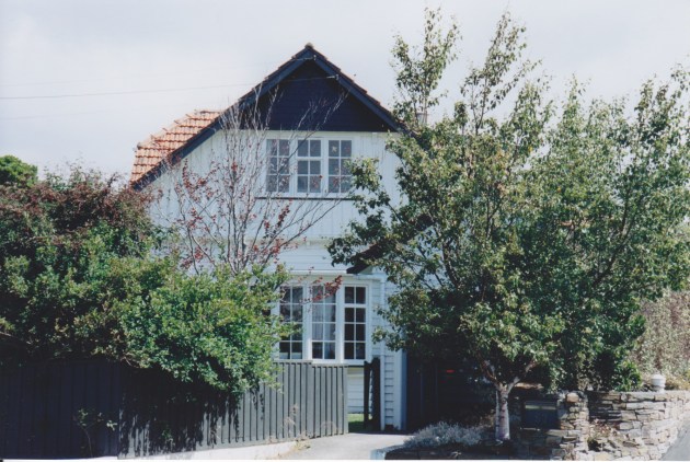 McAslan House, Moana Crescent, 1914. Photograph courtesy of Ralph Allan